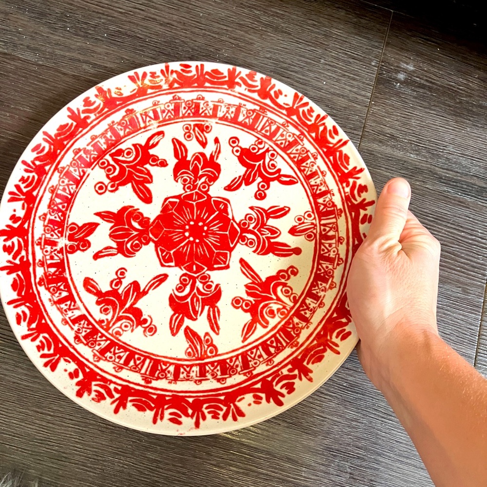 Pottery barn dishes with ornate design! Used once